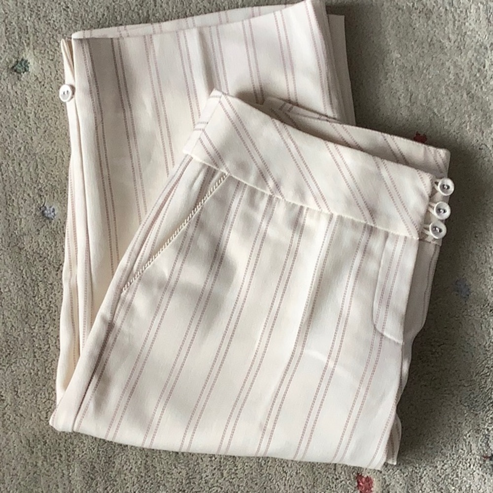 WHBM Cream Pinstriped Culottes SZ6 NWT